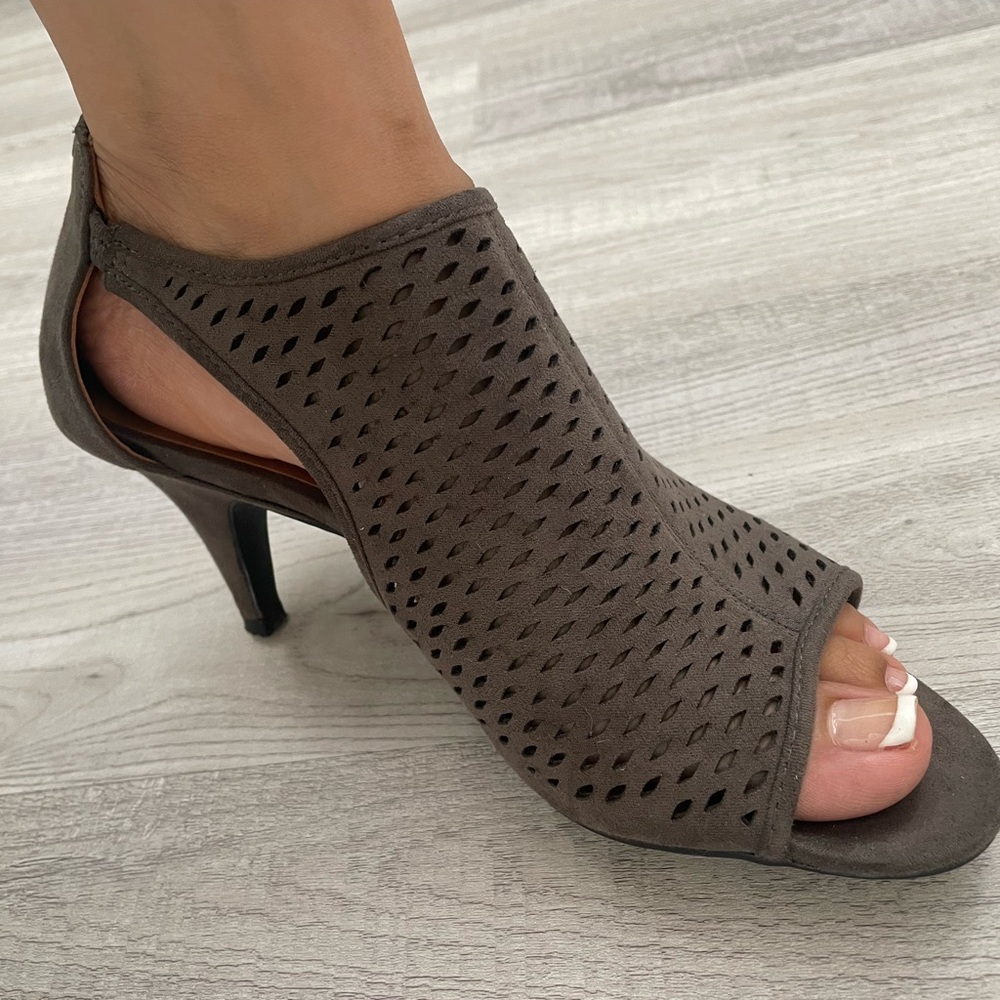Style & Co. Dark Brown Peep-Toe Heels